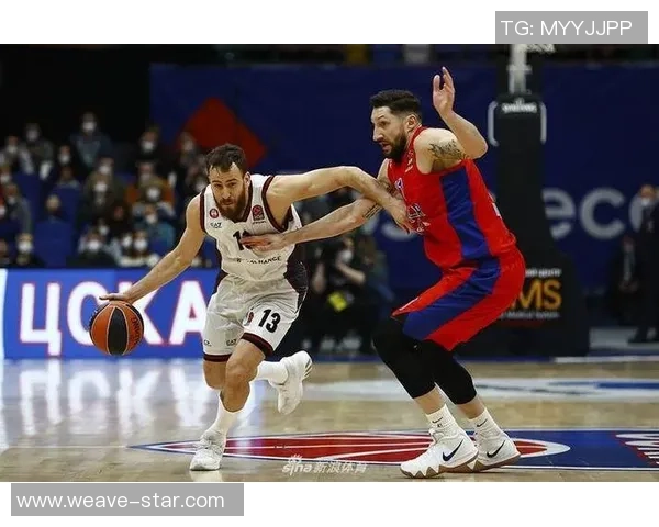 罗伊开拓者与小牛的激烈对决展现篮球魅力与团队精神